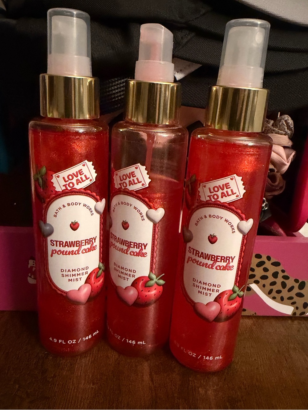(3) Bath & Body Works Strawberry Pound Cake Diamond Shimmer Mist - Red❤️🍓❤️